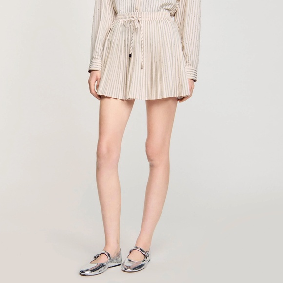 Sandro - RHINESTONE STRIPED PLEATED SKIRT - size 40EUR - Picture 4 of 4